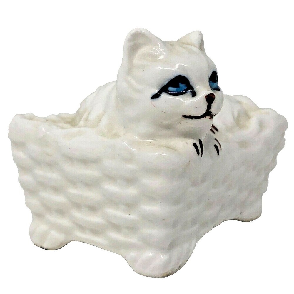 Bone China White Persian Kitten Cat Basket Blue Eyes VTG 2" Miniature Figurine